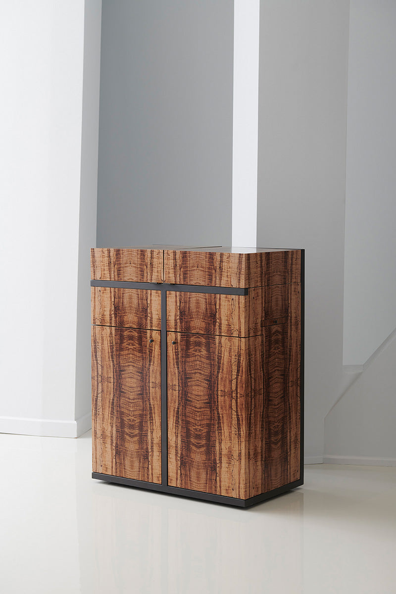 Caracole Top Shelf Barschrank Bar   CLA-020-511 von Instylior