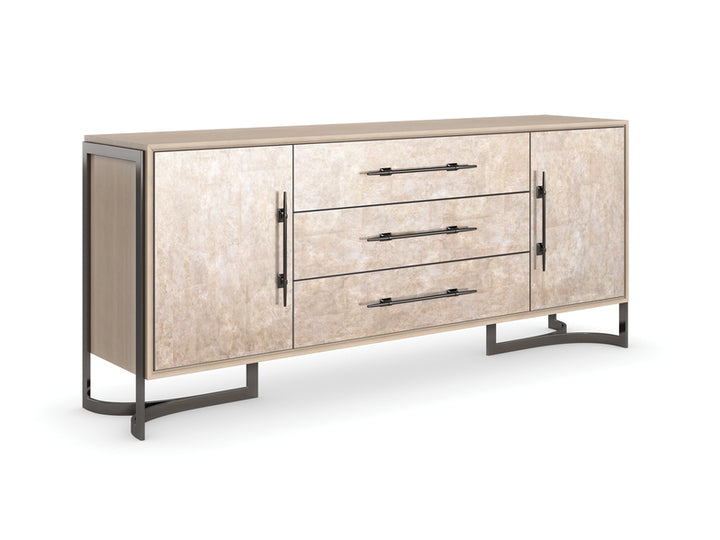 Caracole Foiled Again Sideboard   CLA-021-211 von Instylior