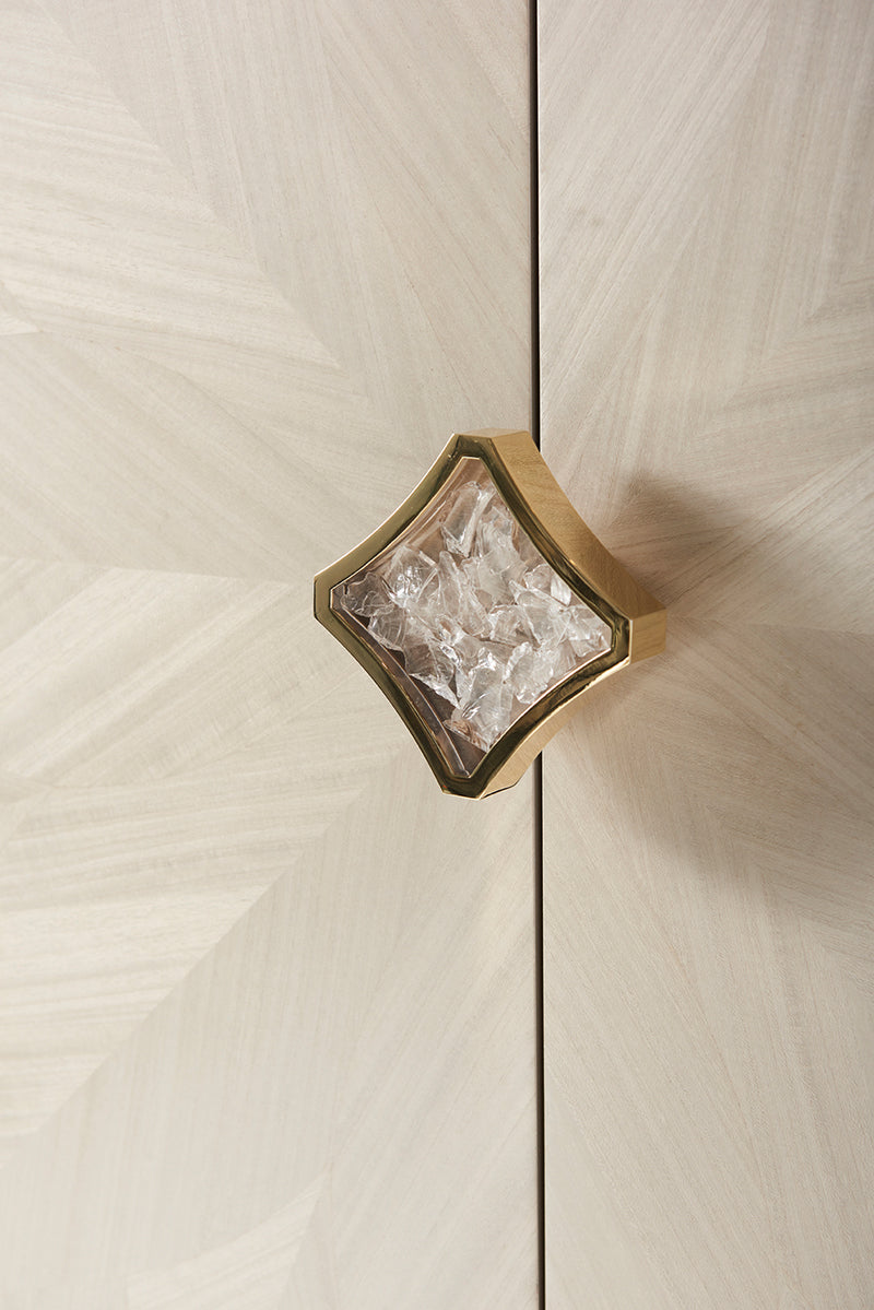 Caracole High Expectations Barschrank Bar   CLA-021-511 von Instylior