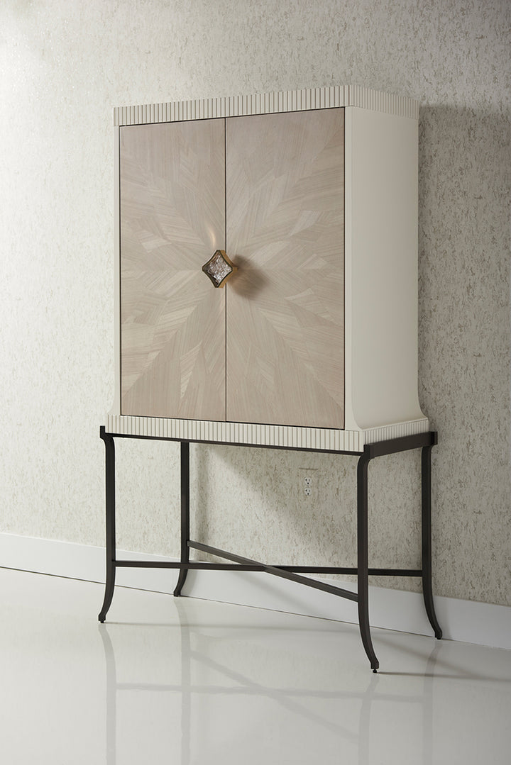 Caracole High Expectations Barschrank Bar   CLA-021-511 von Instylior