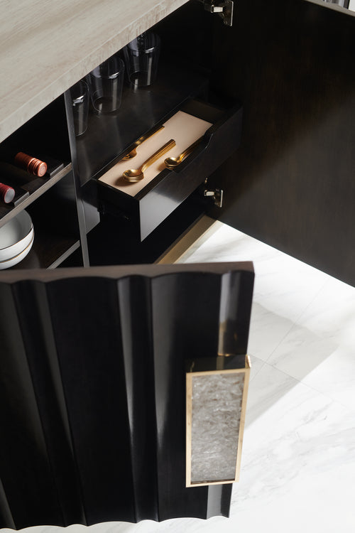 Caracole Crushing It Sideboard   CLA-021-683 von Instylior