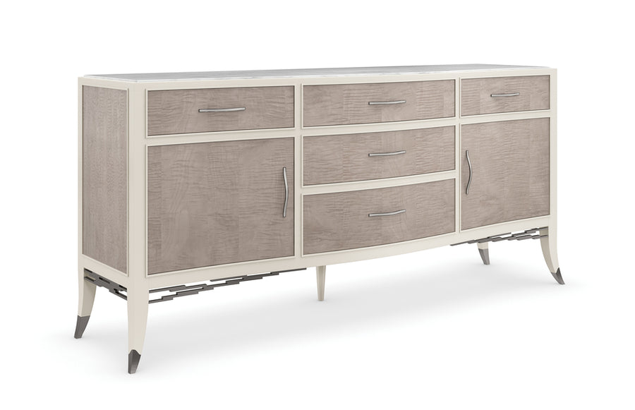 Caracole Break From Tradition Sideboard   CLA-422-211 von Instylior