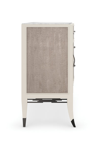 Caracole Break From Tradition Sideboard   CLA-422-211 von Instylior