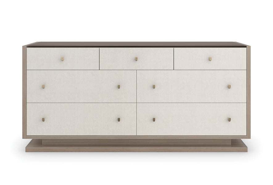Caracole Kommode Dresser CLA-423-011 von Instylior