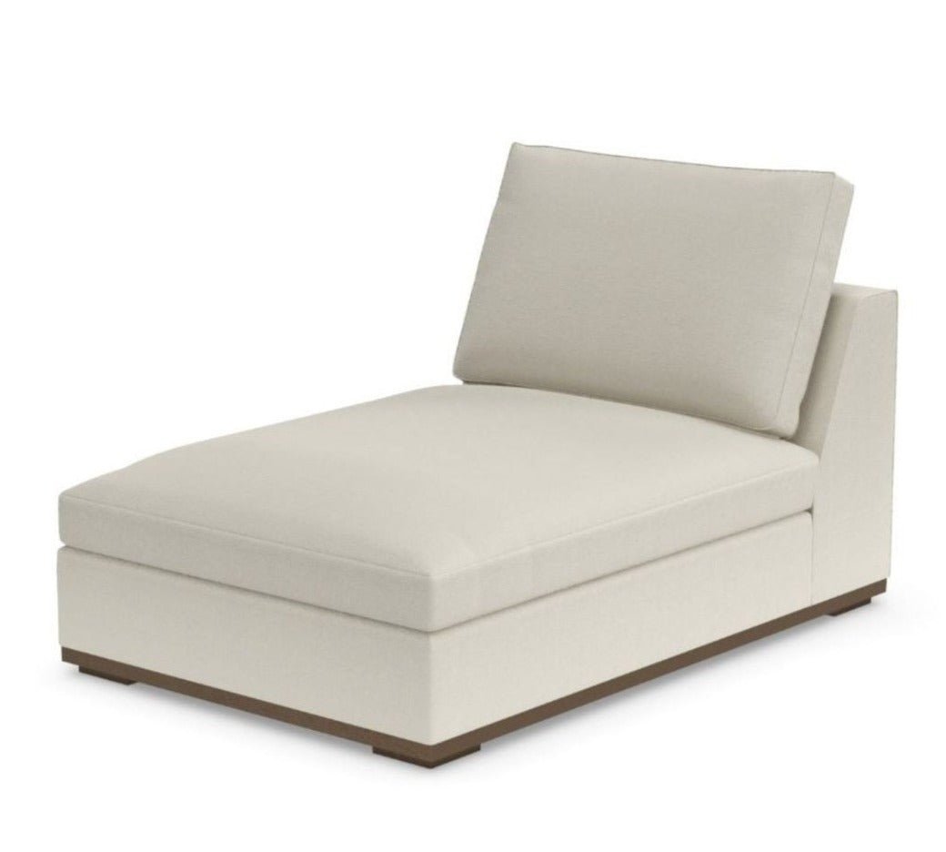 Adriana Hoyos Modulsofa Chaise  CM47-700 von instylior (Copy)