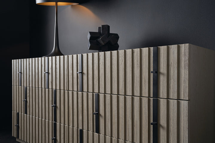 Kelly Hoppen by Caracole Kommode Dresser KHC-022-032 von Instylior