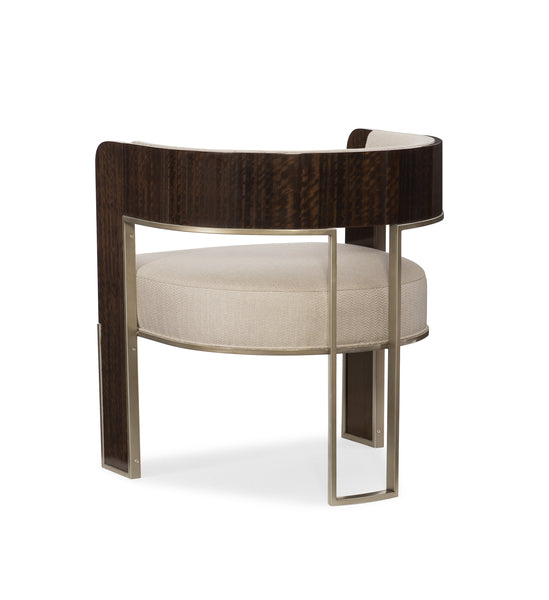 Caracole Streamliner Sessel   M020-417-132-A von Instylior