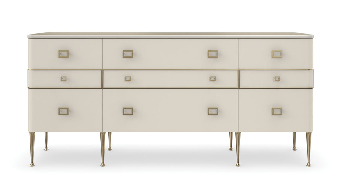 Caracole Signature Curtain Call Kommode   SIG-021-011 von Instylior