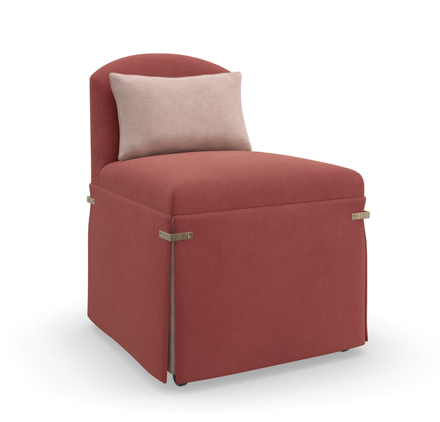 Caracole Bustle Sessel   UPH-022-293-A von Instylior