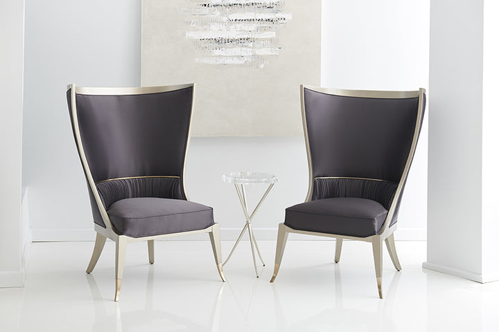 Caracole Pop Your Collar Sessel   UPH-418-033-A von Instylior