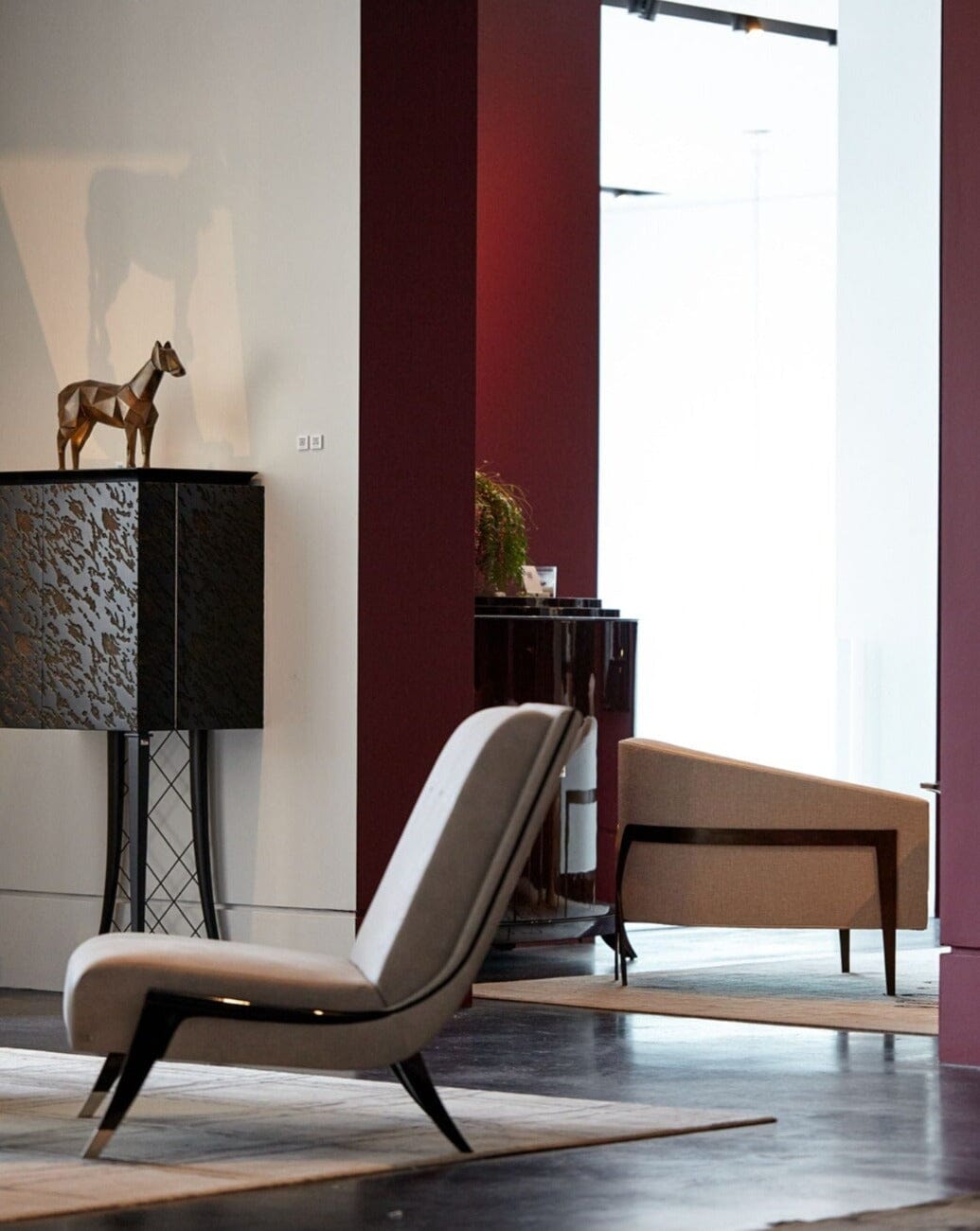 Christopher Guy elegante Bar Barschrank 88-0003 von Instylior Bars Barschränke Christopher Guy