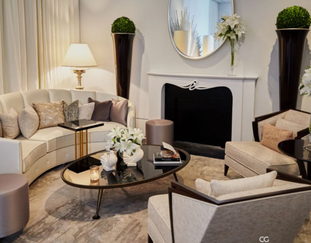 Christopher Guy handgeschnitzte Tischleuchte 90-0060 von Instylior Tischleuchten Christopher Guy