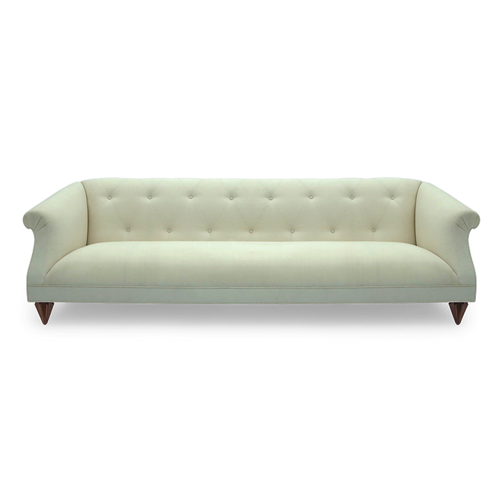 Christopher Guy Sofa 60-0607 – Vorderansicht