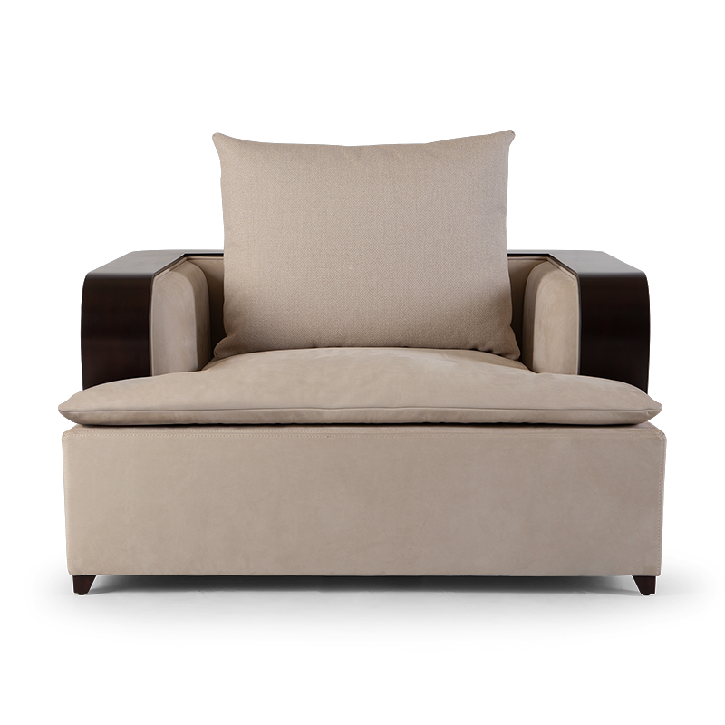 Christopher Guy Sofa 60-0689 – Vorderansicht