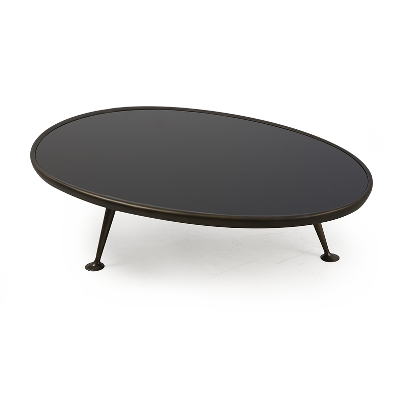 Christopher Guy Couchtisch 76-0332 – Perspektivansicht 4