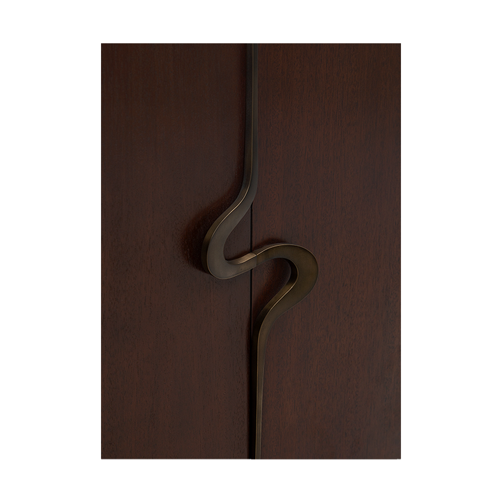 Christopher Guy Nachttisch 84-0063 – Detailansicht 3
