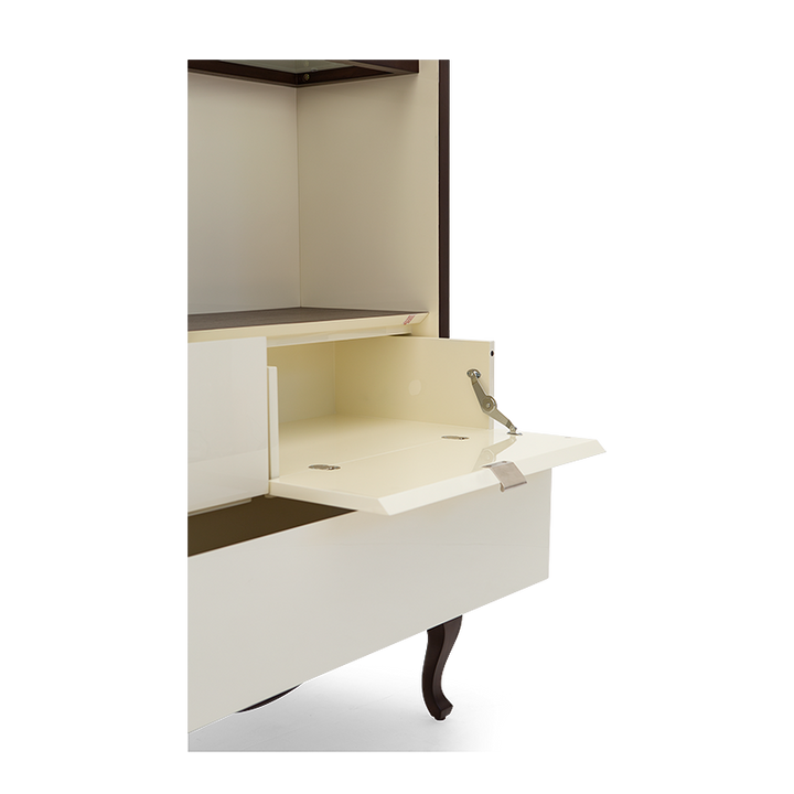 Christopher Guy Vitrine 88-0005 – Detailansicht 2
