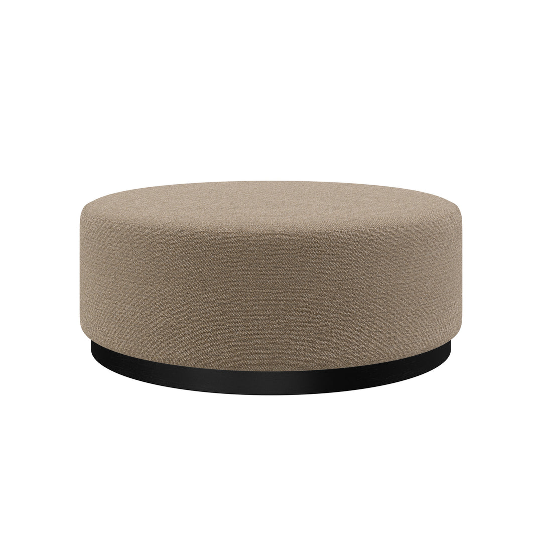 Dôme Deco LIAM Hocker in Creme – Designhocker für moderne Wohnräume