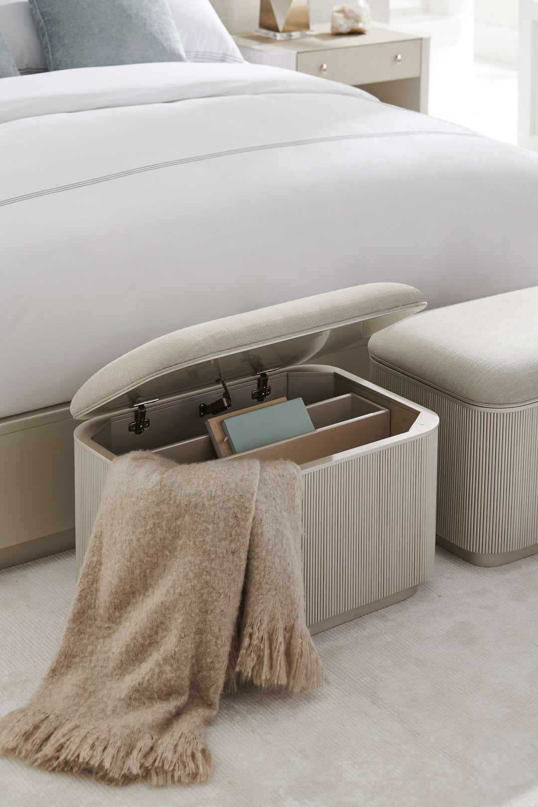 Caracole For The Love Of Stool CLA-019-081 from Instylior