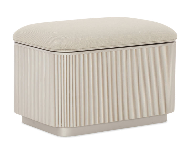 Caracole For The Love Of Hocker   CLA-019-081 von Instylior