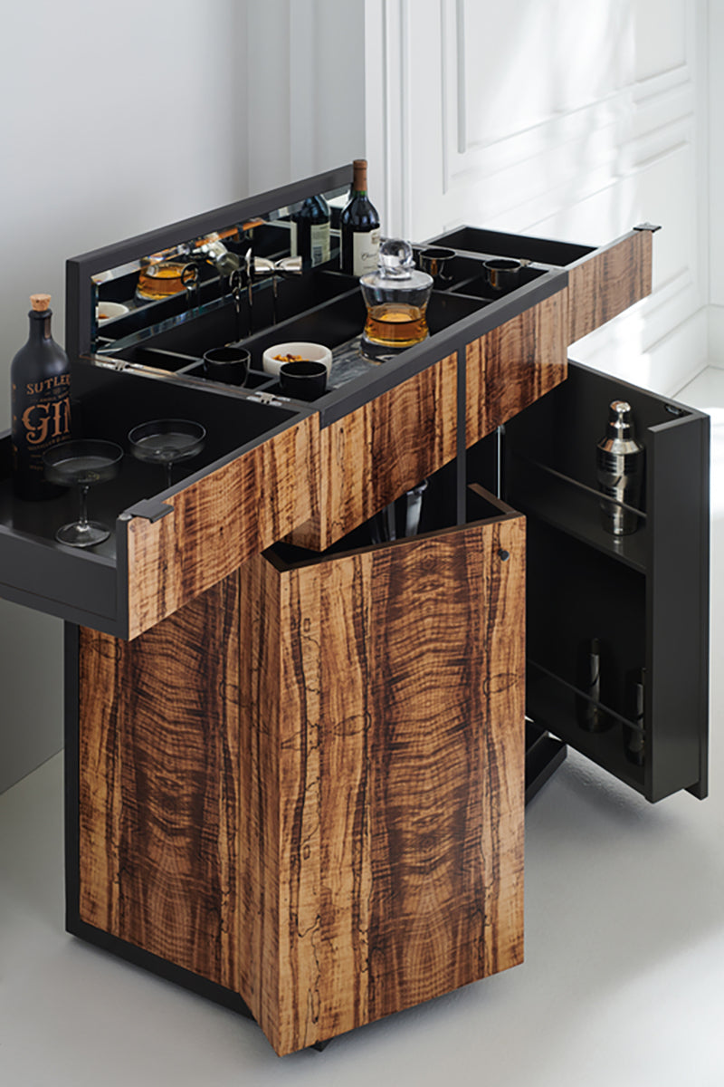 Caracole Top Shelf Barschrank Bar   CLA-020-511 von Instylior