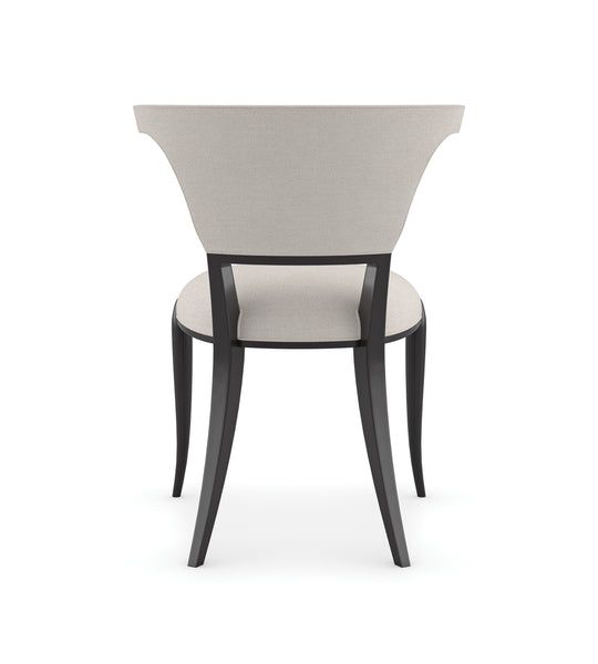 Caracole Be My Guest Stuhl   CLA-021-282 von Instylior