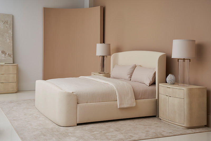 Caracole Soft Embrace Bett King   CLA-022-121 von Instylior