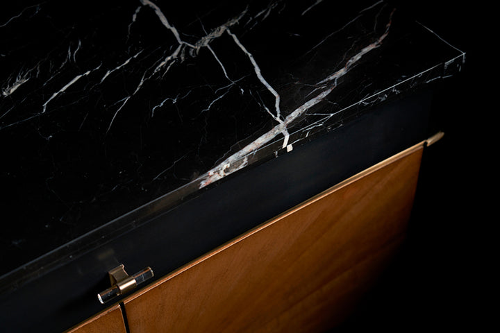 Caracole  Noir  Sideboard Buffet  CLA-023-212 von instylior