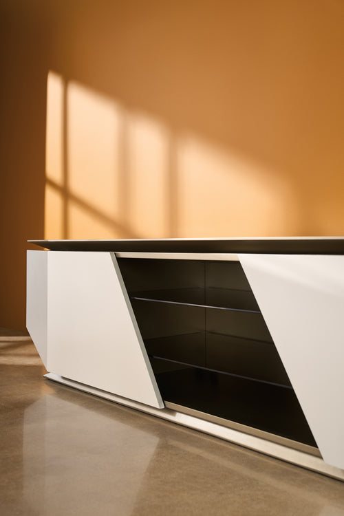 Caracole  Axis  Media Sideboard  CLA-023-532 von instylior
