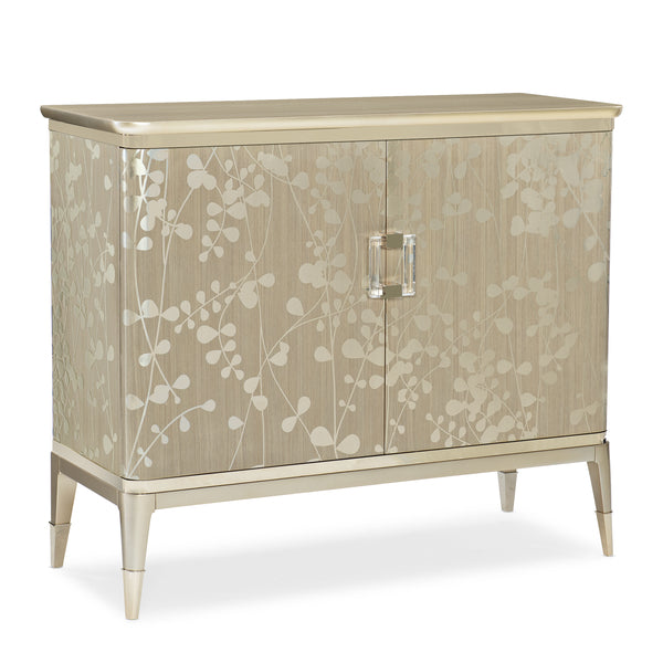 Caracole A Shimmer Of Light Sideboard   CLA-419-462 von Instylior