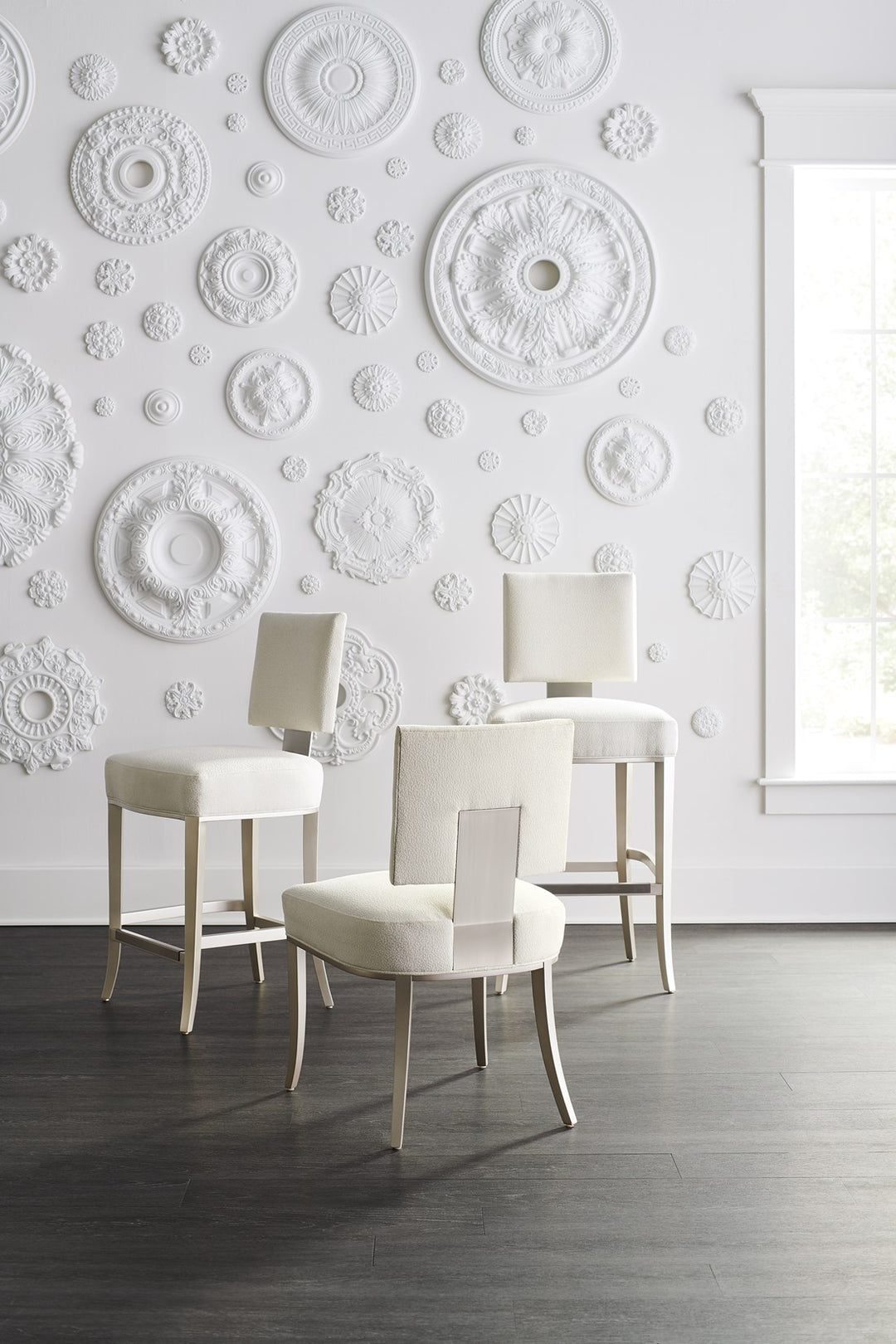 Caracole Reserved Seating Barhocker   CLA-420-304 von Instylior