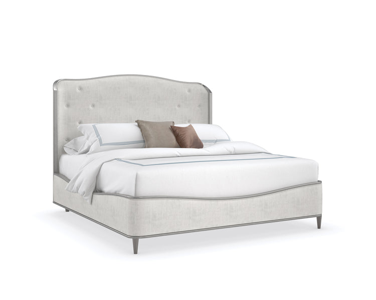Caracole Clear The Air Bett Kingsize   CLA-421-123 von Instylior