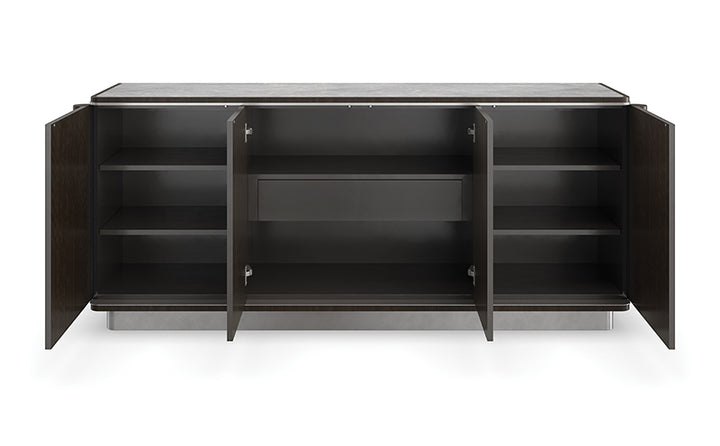 Caracole Fancy Face Sideboard   CLA-423-211 von Instylior