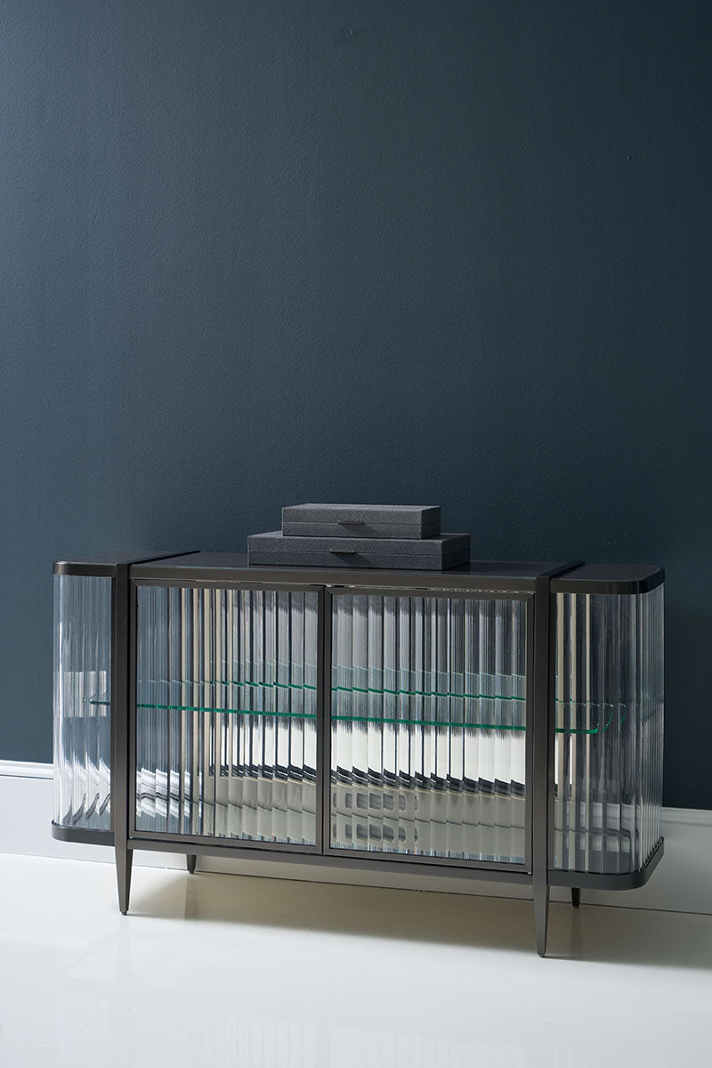 Caracole  Stop And Stare  Sideboard Buffet  CLA-424-215B von instylior