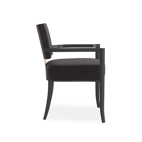 Caracole  Reserved Seating Arm  Stuhl  CLA-424-275C von instylior