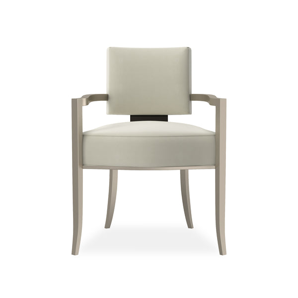 Caracole  Reserved Seating Arm  Stuhl  CLA-424-275D von instylior