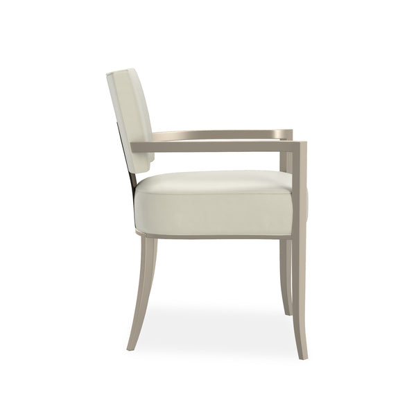 Caracole  Reserved Seating Arm  Stuhl  CLA-424-275D von instylior