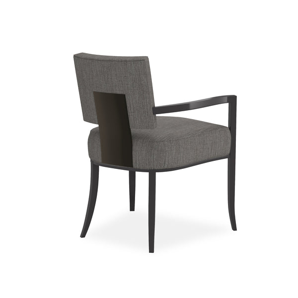 Caracole  Reserved Seating Arm  Stuhl  CLA-424-275F von instylior