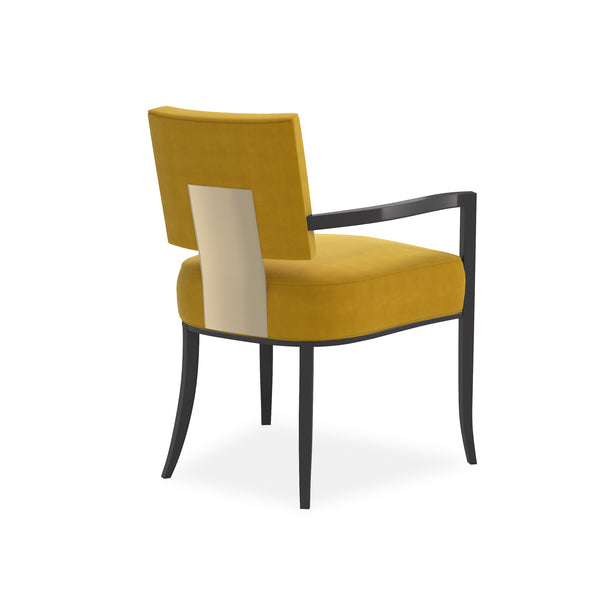 Caracole  Reserved Seating Arm  Stuhl  CLA-424-275K von instylior