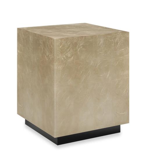 Caracole  Cocktail Couture Square Beistelltisch  CLA-424-417 von instylior