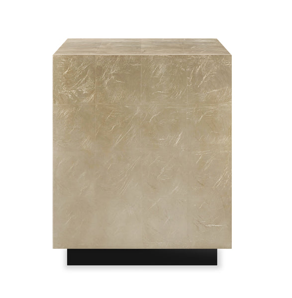 Caracole  Cocktail Couture Square Beistelltisch  CLA-424-417 von instylior