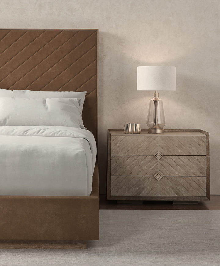 Caracole  Meet U In The Middle  Bett Queensize CLA-5423-102-B von instylior