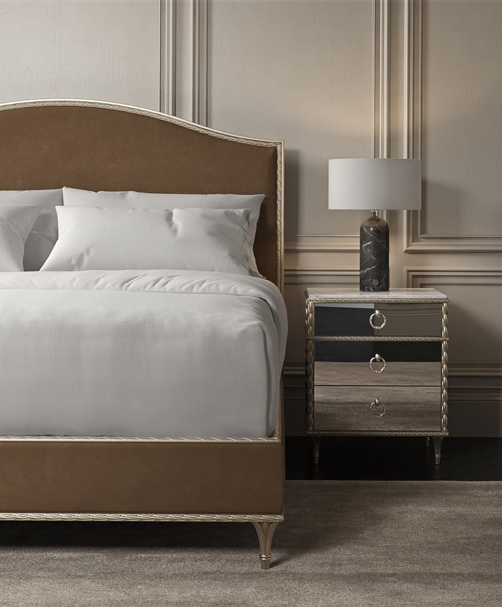 Caracole  Fontainebleau Bett Queensize  CLA-5423-105-B von instylior