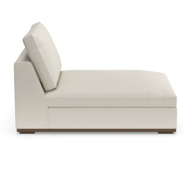 Adriana Hoyos Chaise GS47-110 by instylior