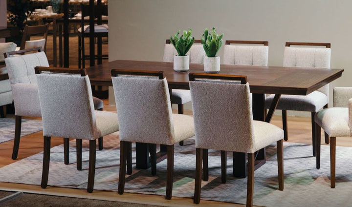 Adriana Hoyos chair with armrests HS02-300 by instylior