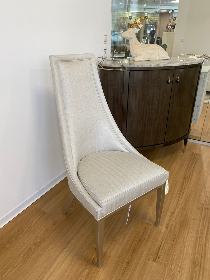 Caracole Tall Order Chair CLA-422-282 from Instylior