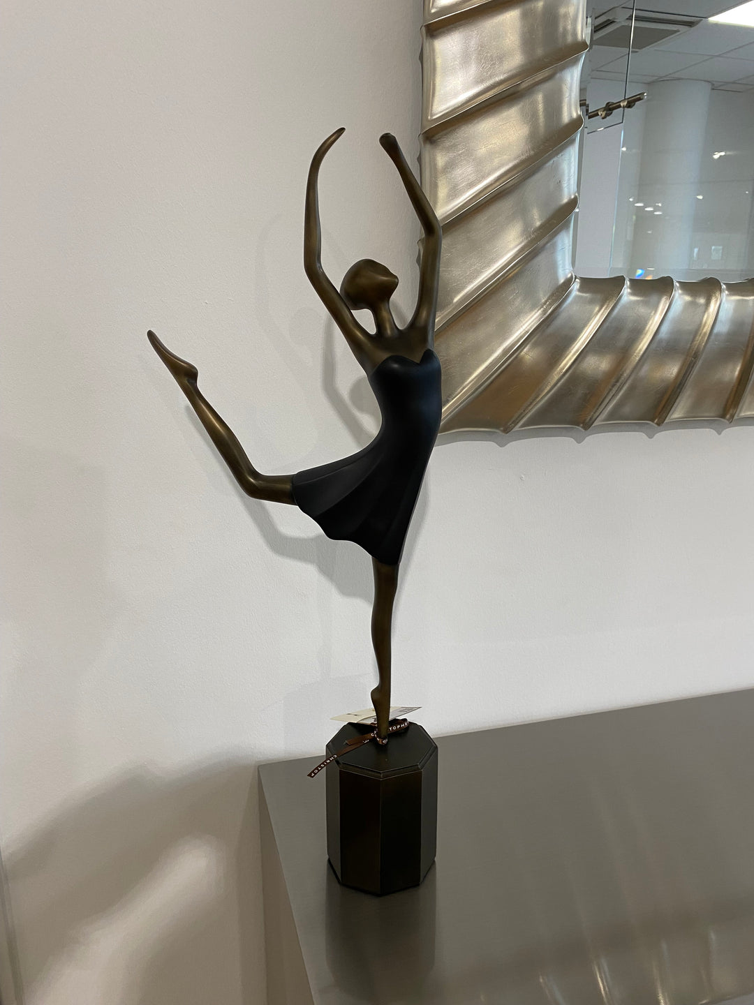 Christopher Guy elegante Skulptur  46-0498  von Instylior