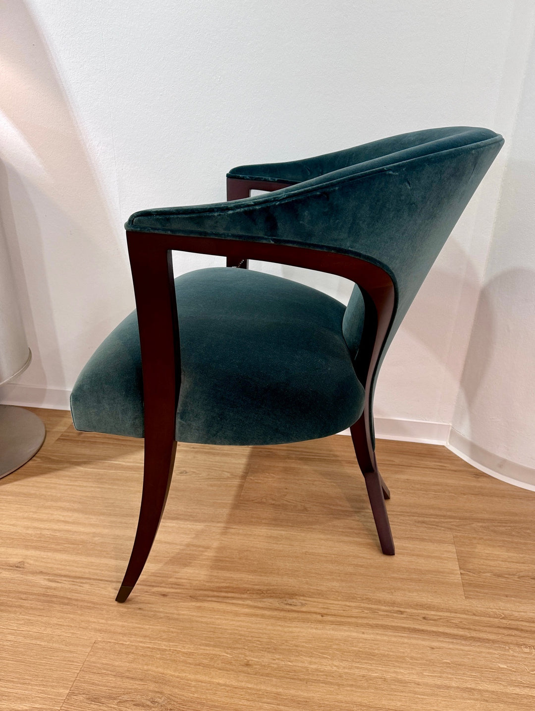 Christopher Guy eleganter Stuhl mit Armlehne  30-0128  von Instylior