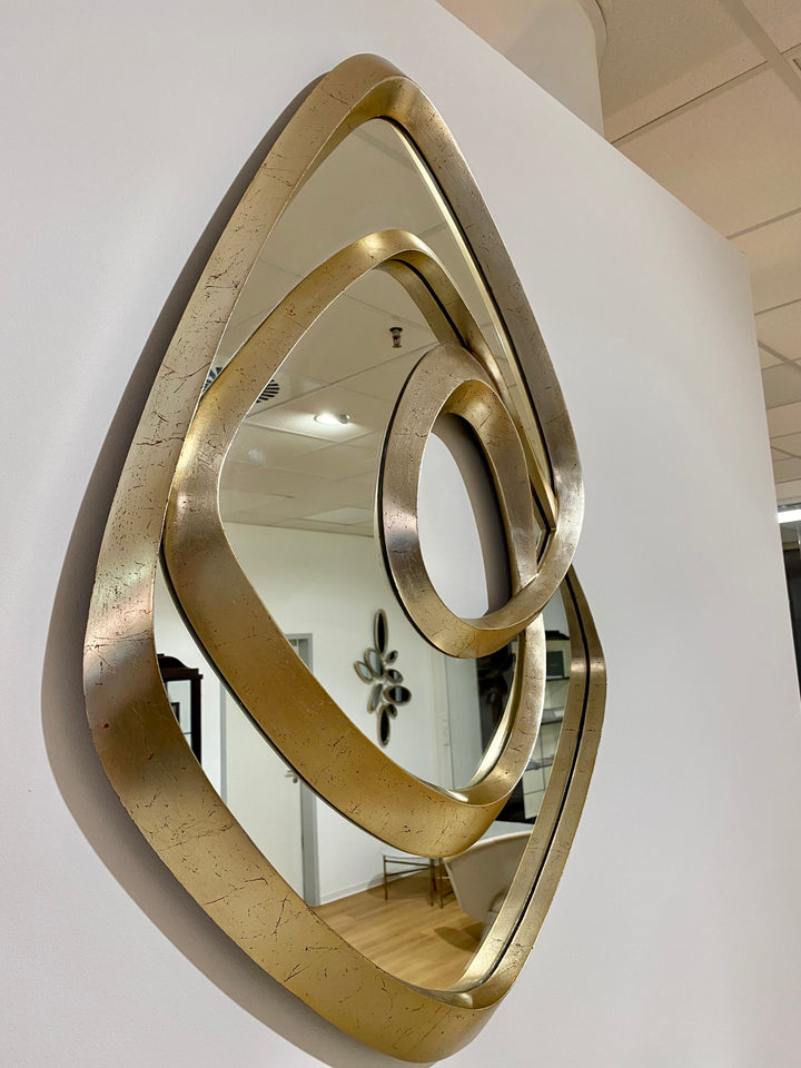 Christopher Guy hand carved mirror irregular 50-3061 size (A) from Instylior