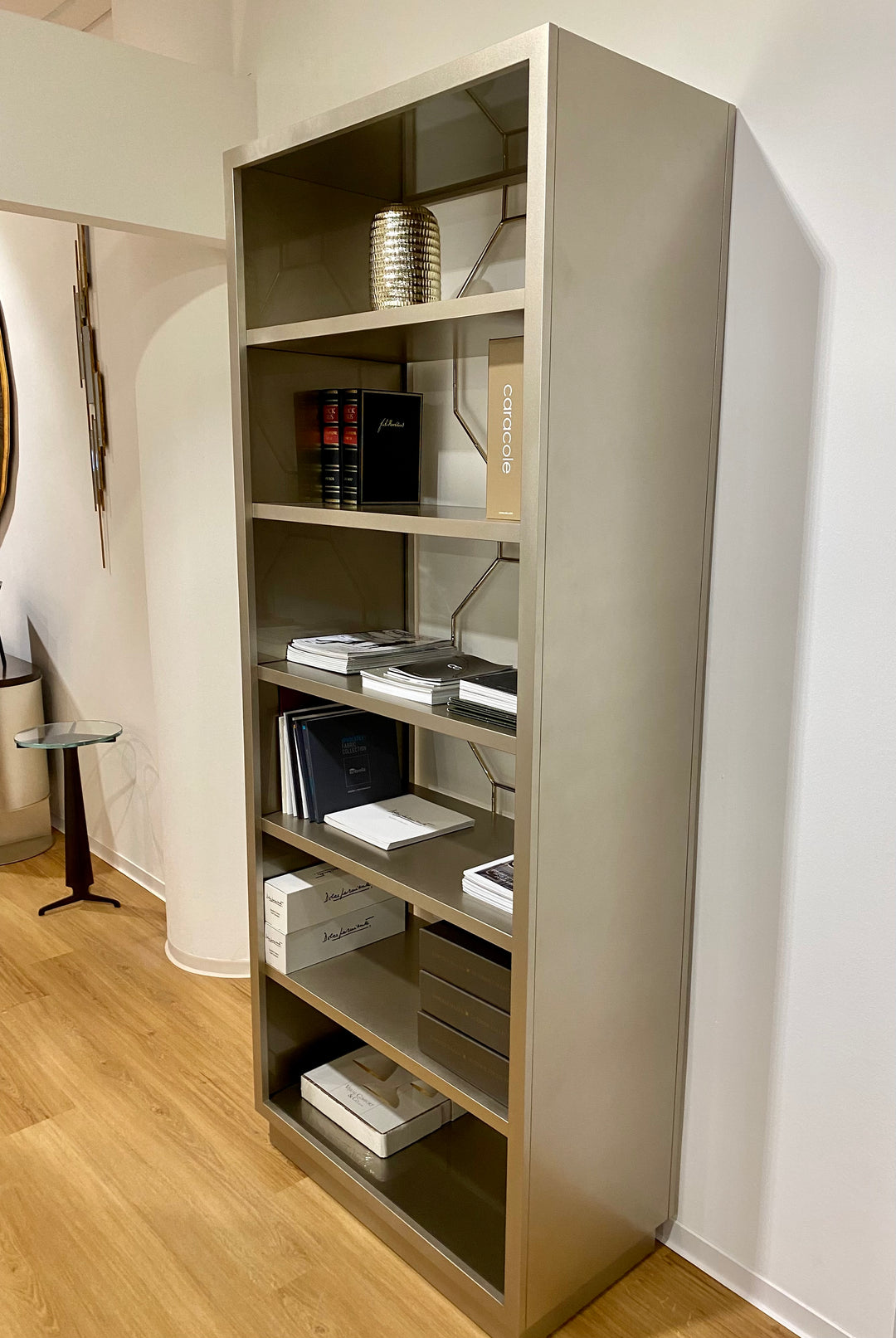 Caracole Going Up Shelf CLA-419-811 from Instylior